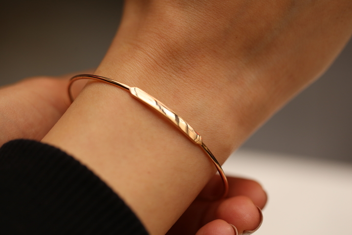 Çizgi Bilezik - REİS