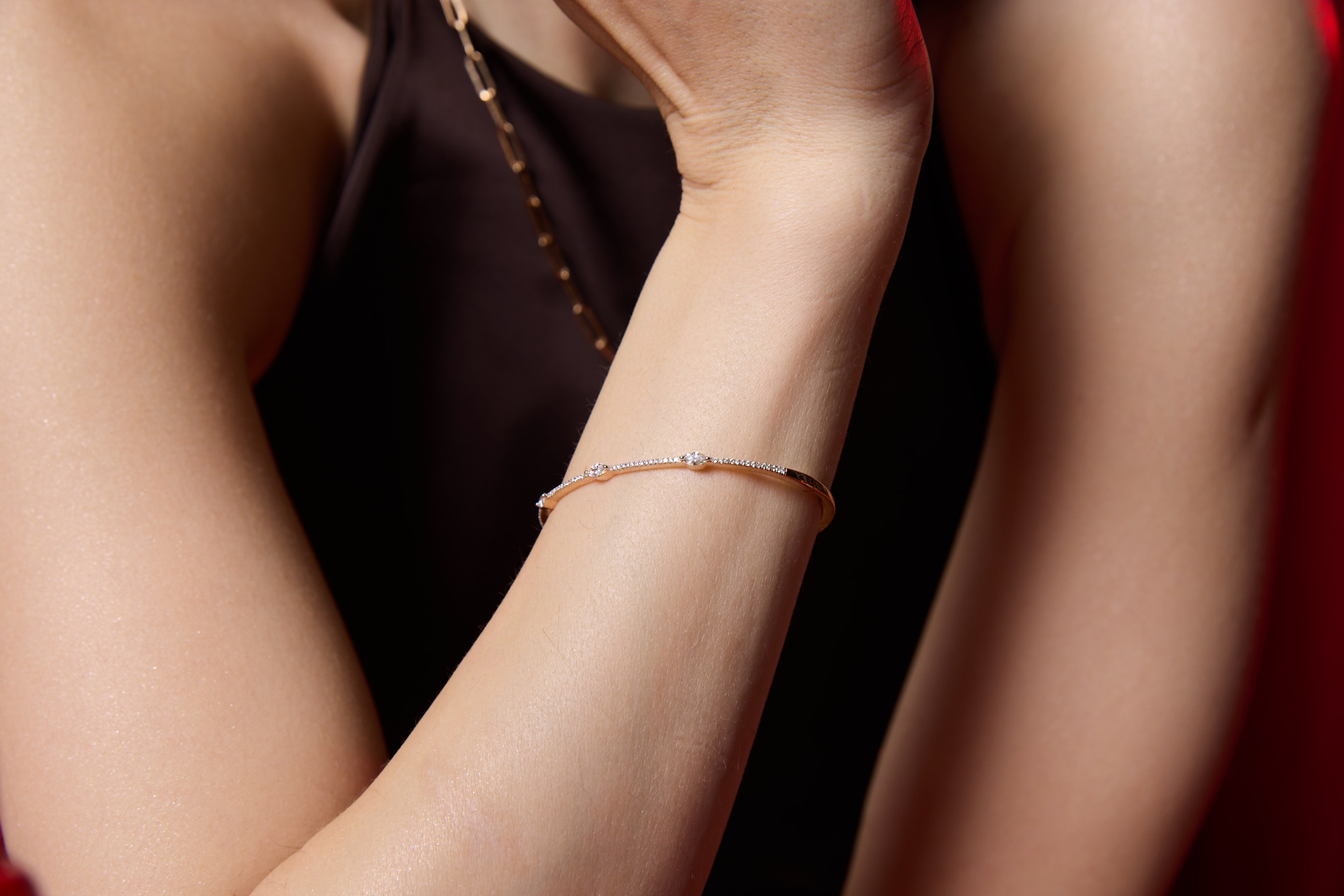 Queen Markiz Bangle ()