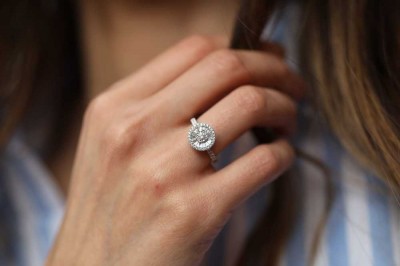 Yuvarlak Trapez Pırlanta Yüzük - REİS